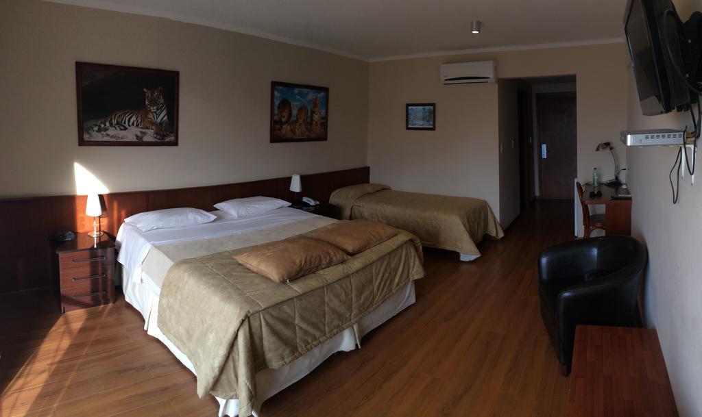 Hotel Maxim Trinidad Værelse billede